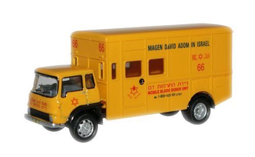 OXFORD DIECAST SP011 TK Blood Donor Oxford Specials 1:76 Scale Model 