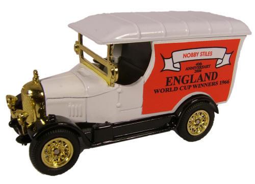 OXFORD DIECAST FB14 Nobby Stiles Wilson 40th Anniversary Non Scale Model Football Theme
